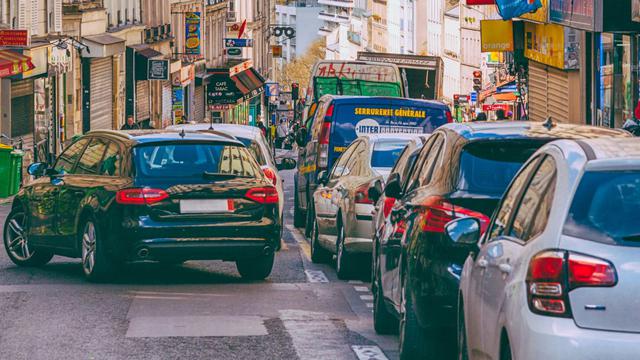 Parižani na referendumu izglasali mnogo veću cijenu parkiranja za Velike aute